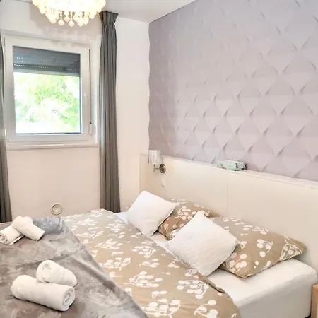 Golden Relax Appartement *