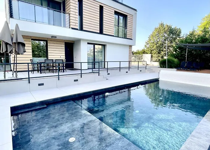 Golden Relax Apartment